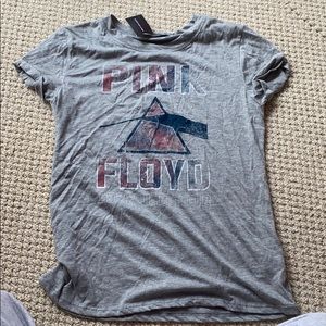 NWT South Moon Under Pink Floyd Tshirt